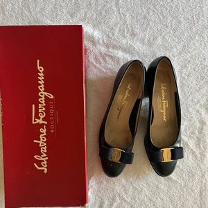 Salvatore Ferragmo shoes size 5 1/2